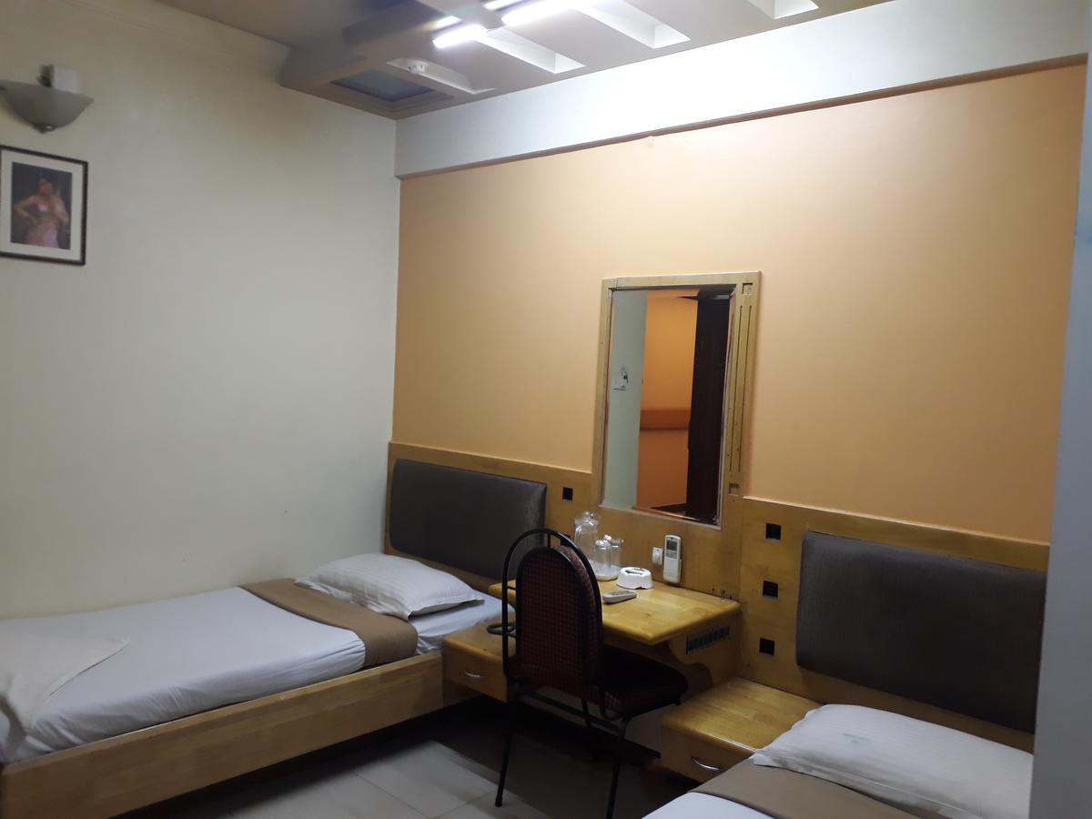 Hotel Arr Gateway Chennai